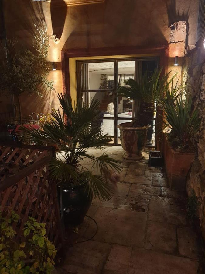 La Villageoise, Chambre Troglodyte Pitoresque Au Coeur Du Village Rognes ภายนอก รูปภาพ