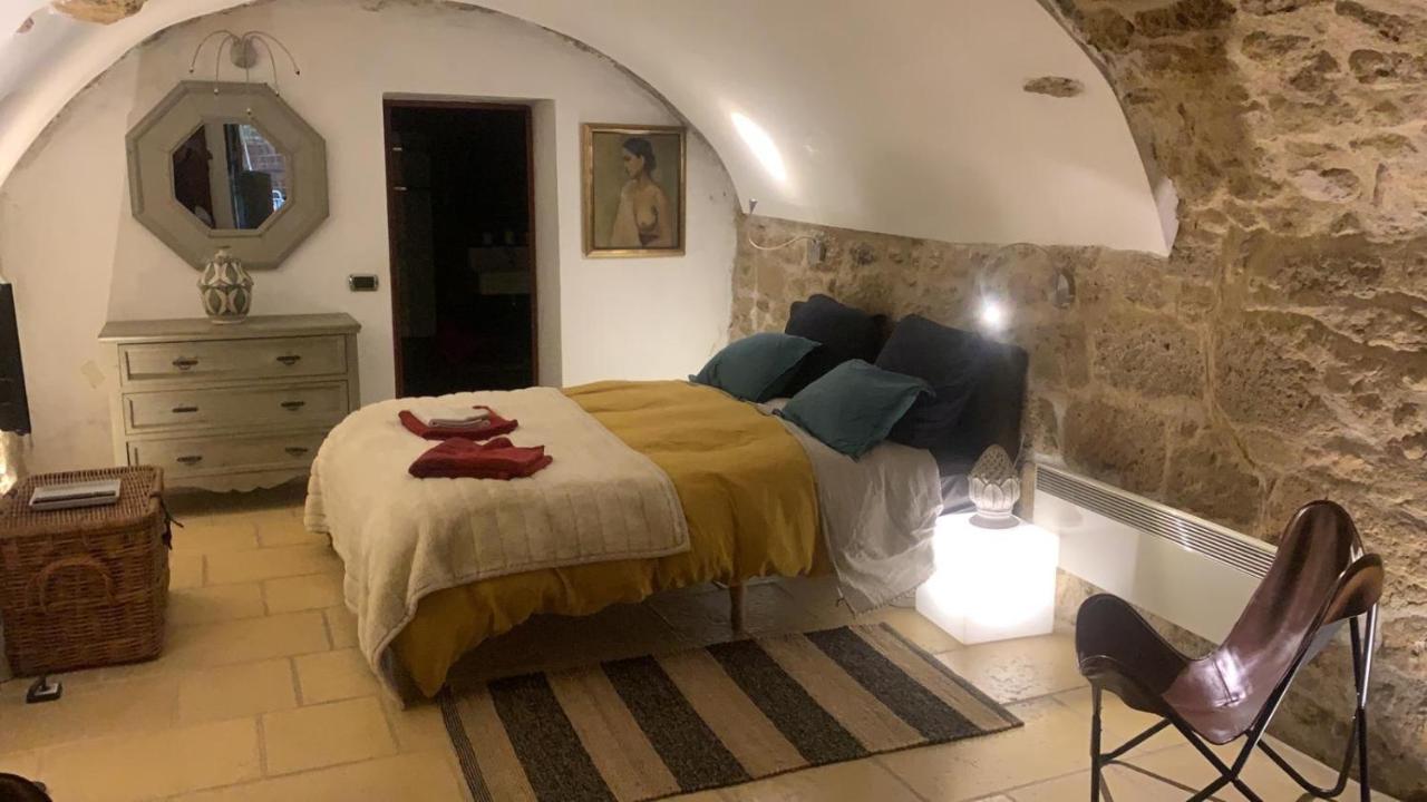 La Villageoise, Chambre Troglodyte Pitoresque Au Coeur Du Village Rognes ภายนอก รูปภาพ