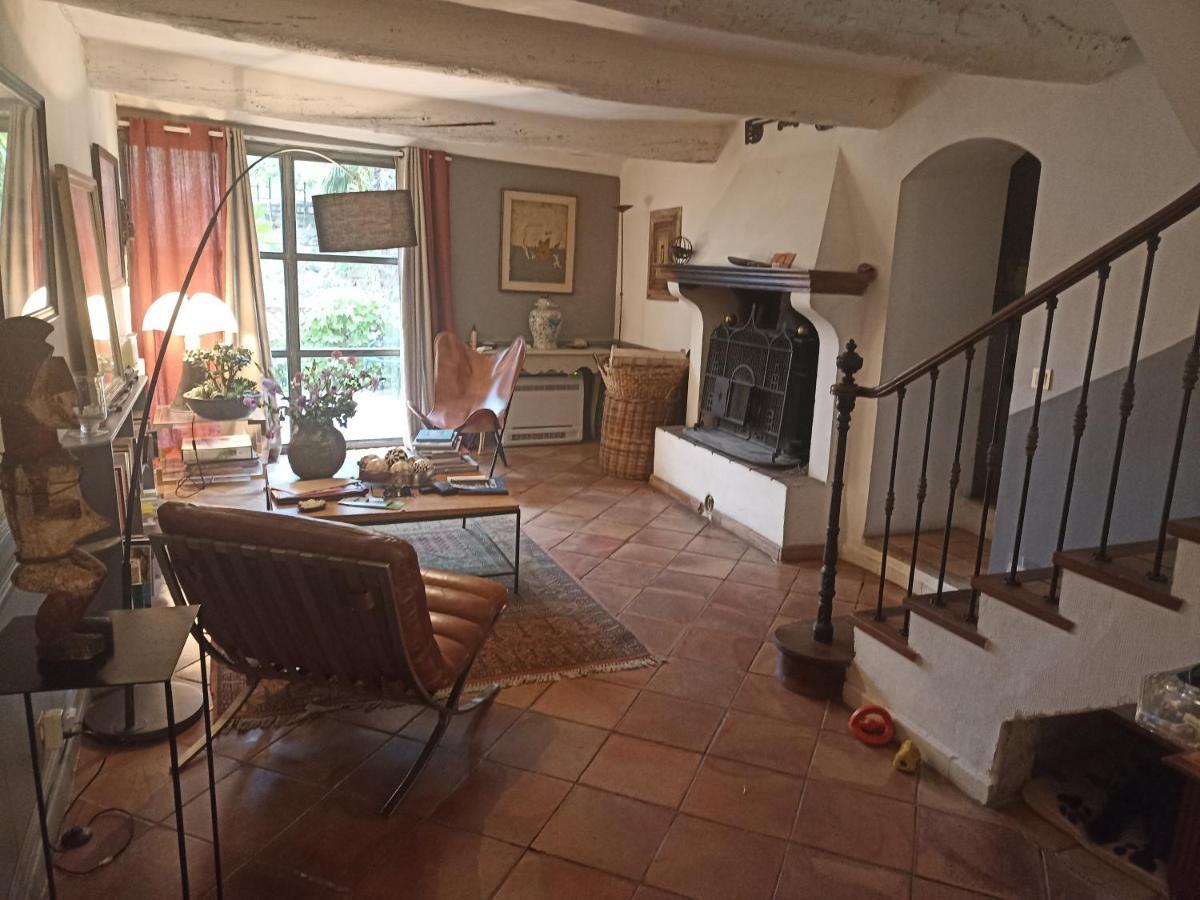 La Villageoise, Chambre Troglodyte Pitoresque Au Coeur Du Village Rognes ภายนอก รูปภาพ