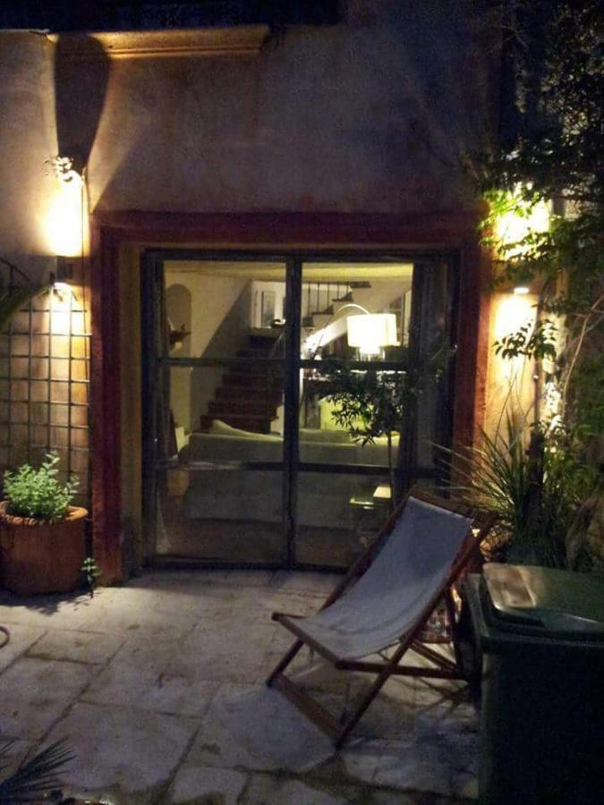 La Villageoise, Chambre Troglodyte Pitoresque Au Coeur Du Village Rognes ภายนอก รูปภาพ